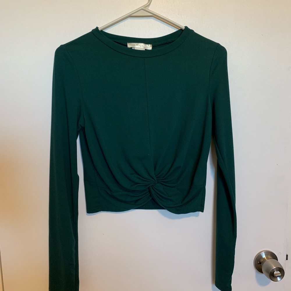 Green long sleeve crop top
